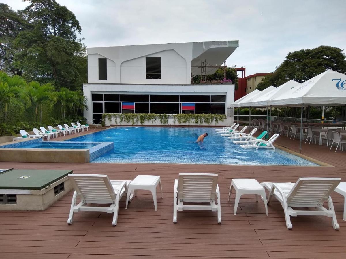 Hotel Blue 66 Cali Dış mekan fotoğraf